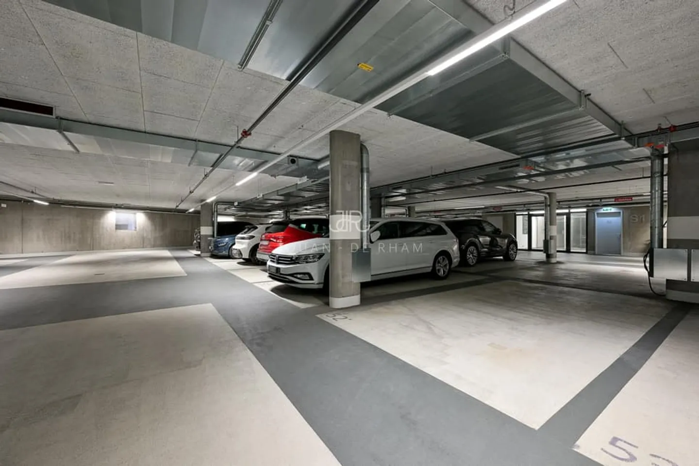 700 m2 di uffici in affitto in un edificio moderno - Foto 12 di 13