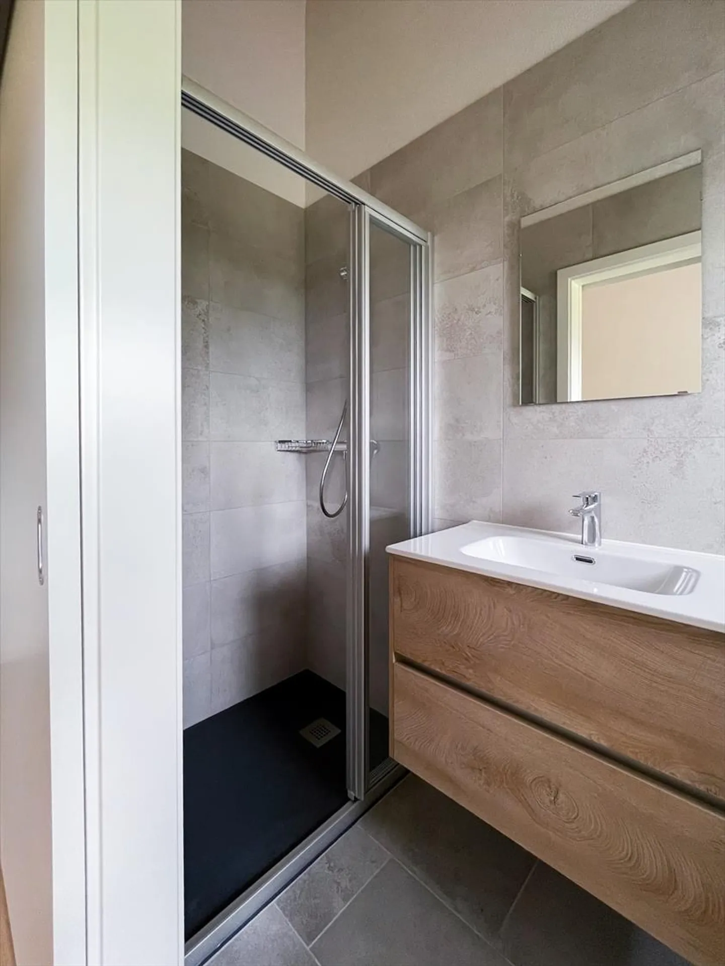 Dachgeschoss 4.5 Zimmer - Foto 10 von 16