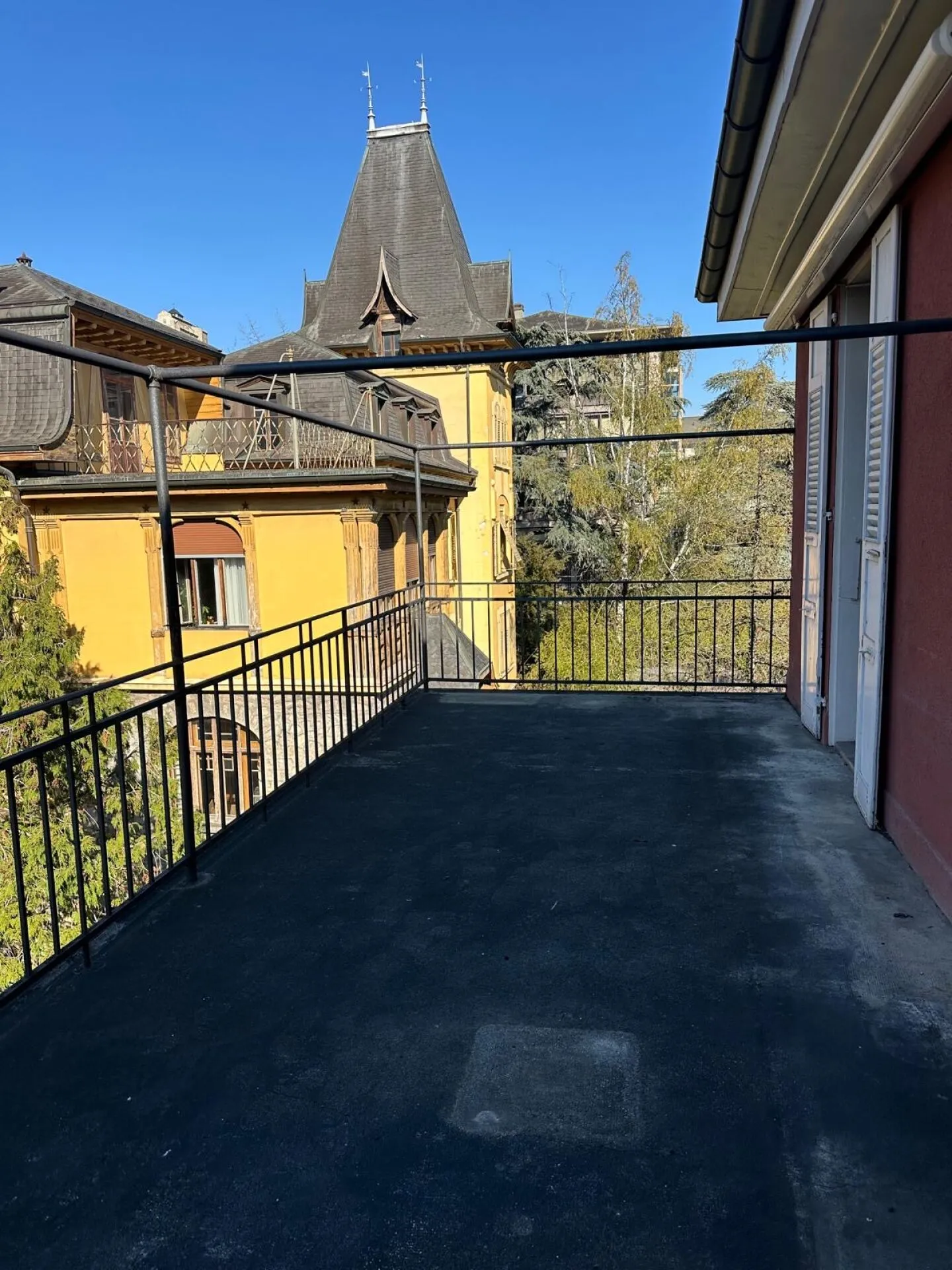 Appartement Charmant au Centre-ville - Photo 4 sur 9