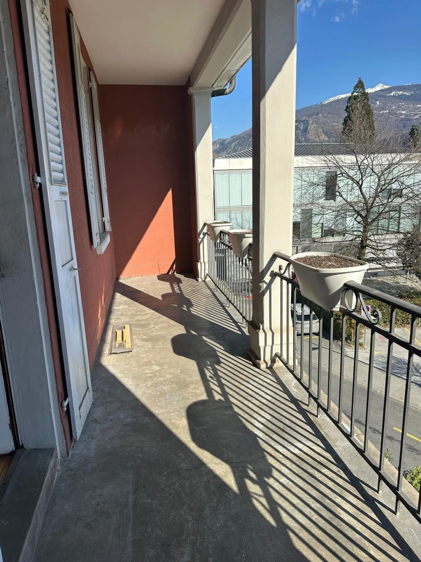 Appartement Charmant au Centre-ville - Photo 5 sur 9