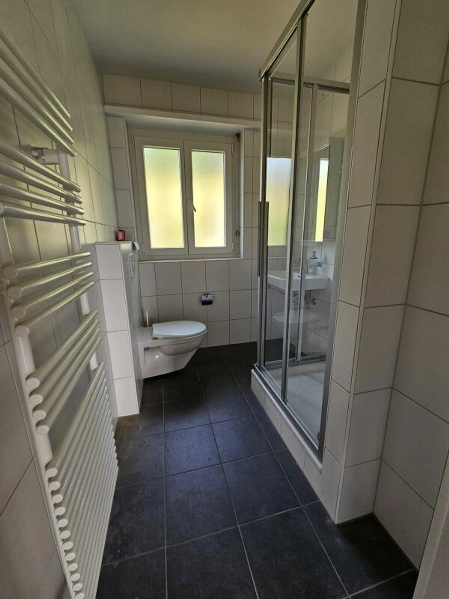 Appartamento cooperativo ristrutturato con vista sulle Alpi - Foto 7 di 16