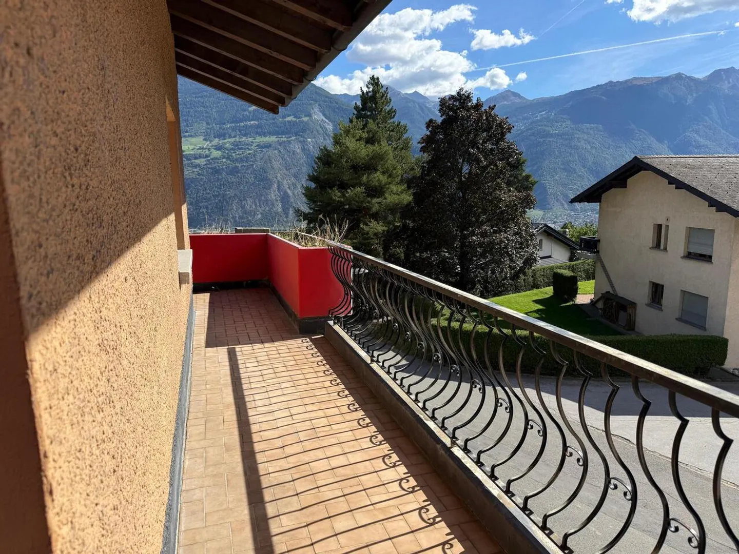 Appartement Charmant avec Vue Alpine - Photo 12 sur 30
