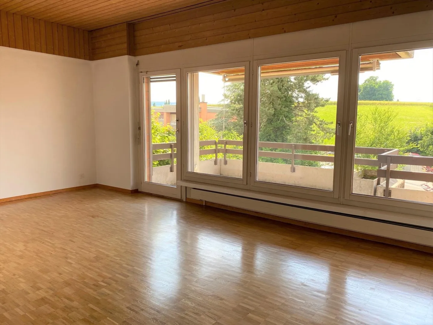 Affittare senza deposito - appartamento accogliente nel quartiere - Foto 2 di 8