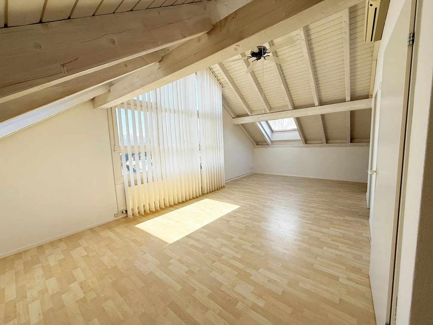 Charmantes Einfamilienhaus in Reinach - Foto 7 von 9