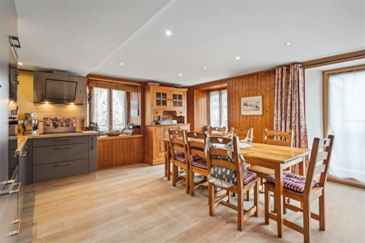 Charmantes renoviertes Dorfhaus im Zentrum des Dorfes - Foto 3 di 10