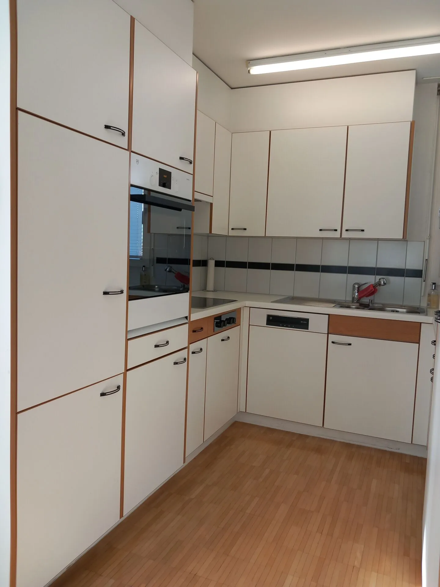 Idillio familiare: Attraente casa unifamiliare con giardino in affitto - Foto 4 di 13