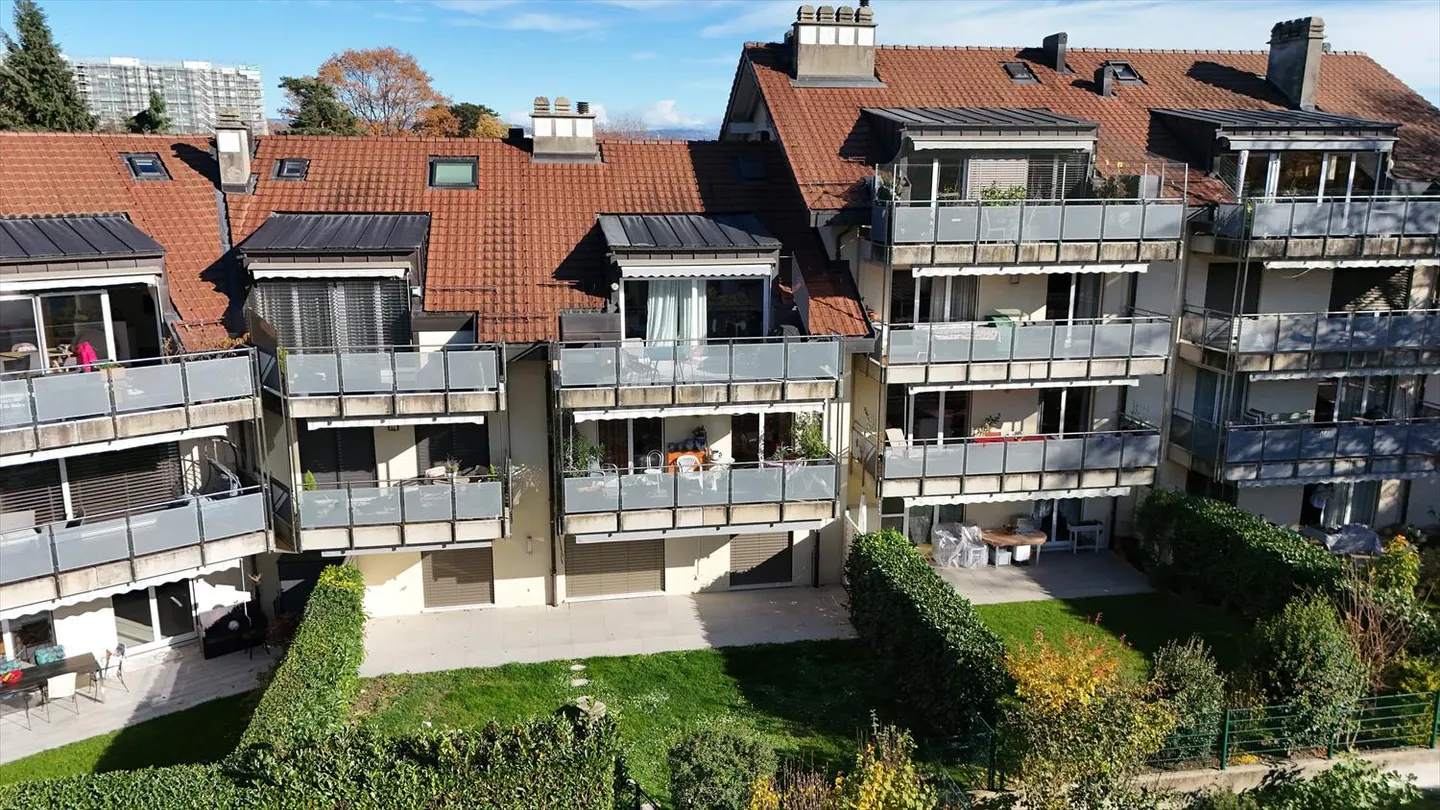 Appartamento con terrazza 5.5 stanze - Foto 1 di 9