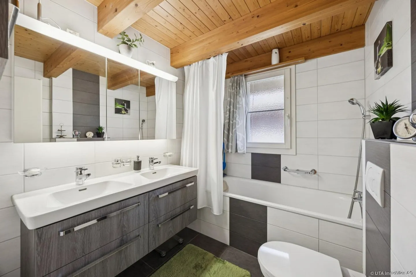 Extremely well-kept corner townhouse with winter garden and beautiful - Photo 12 of 20