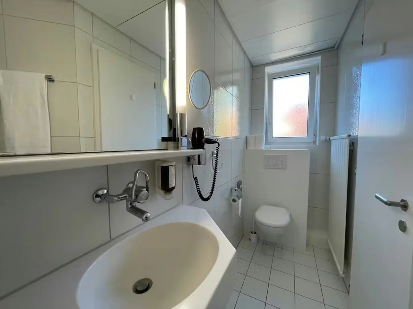 Chic Apartment in Zürich - Photo 5 of 7