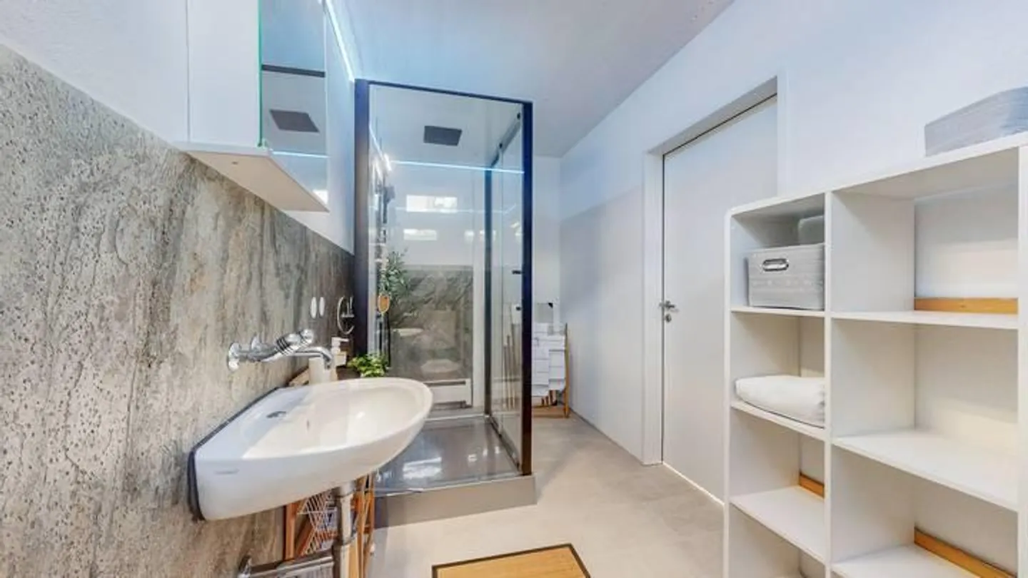 UNA CASA, DUE MONDI – LOFT E APPARTAMENTO IN LEGGE IN DIALOGO - Foto 3 di 8