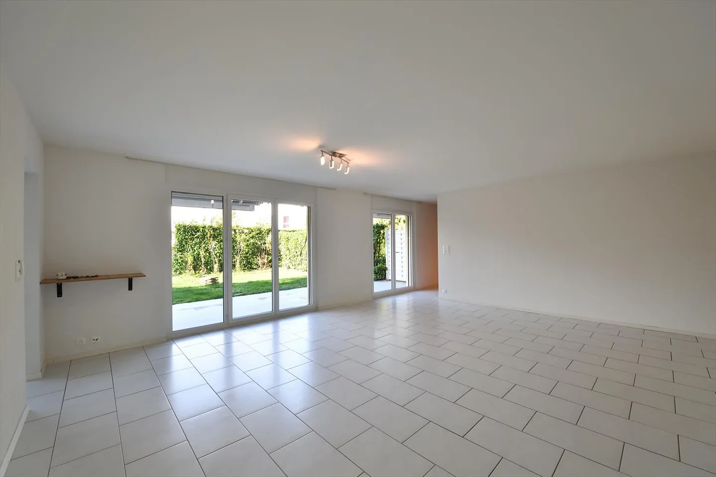 Appartamento con terrazza 5.5 stanze - Foto 5 di 9