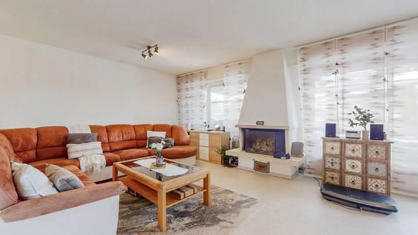 UNA CASA, DUE MONDI – LOFT E APPARTAMENTO IN LEGGE IN DIALOGO - Foto 4 di 8