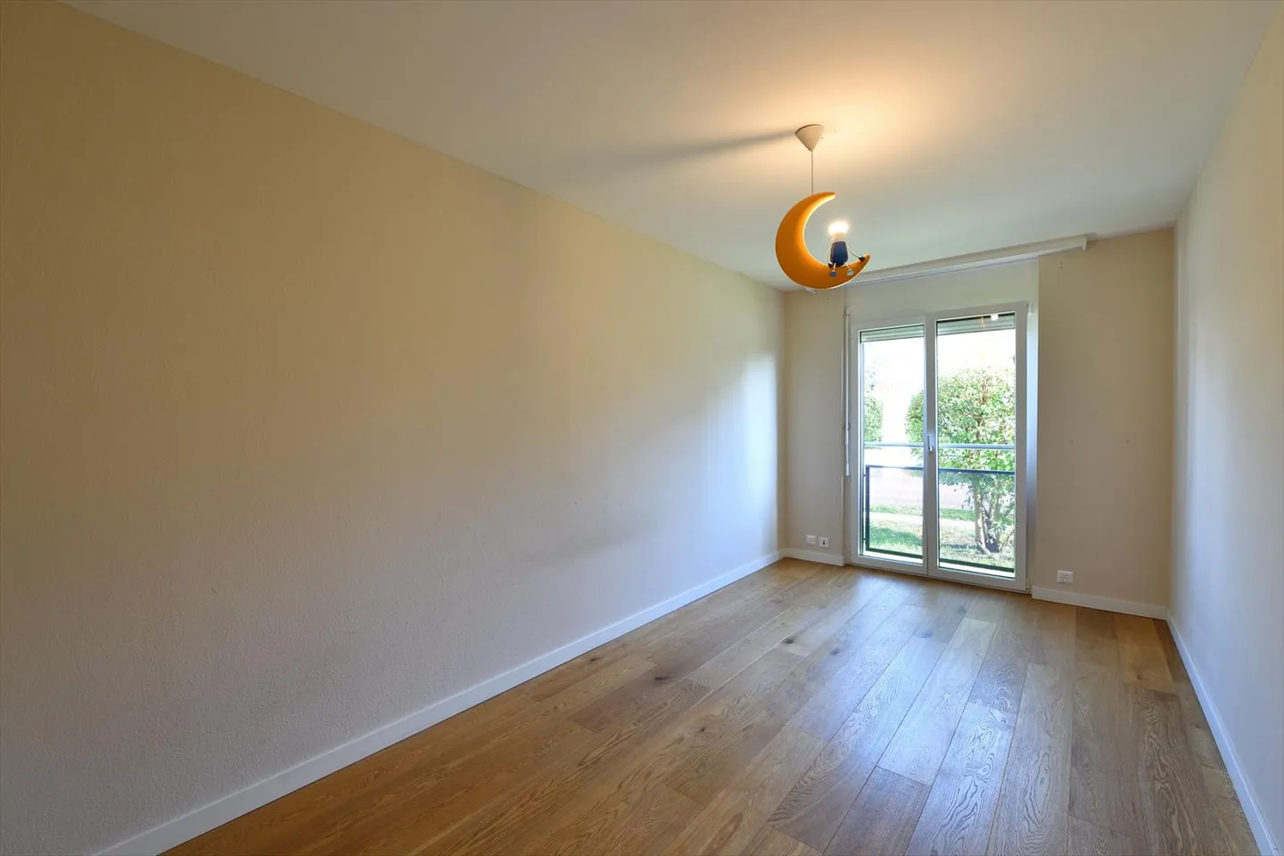 Appartamento con terrazza 5.5 stanze - Foto 7 di 9