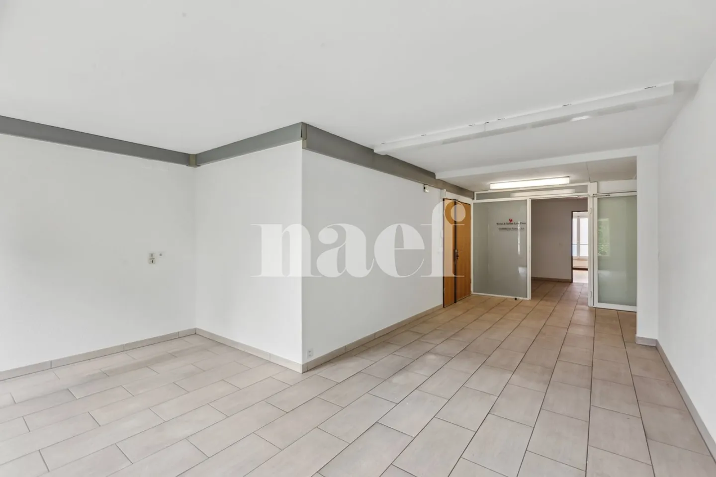 Büros von 606 m² im Stadtzentrum von Neuchâtel - Foto 5 von 6