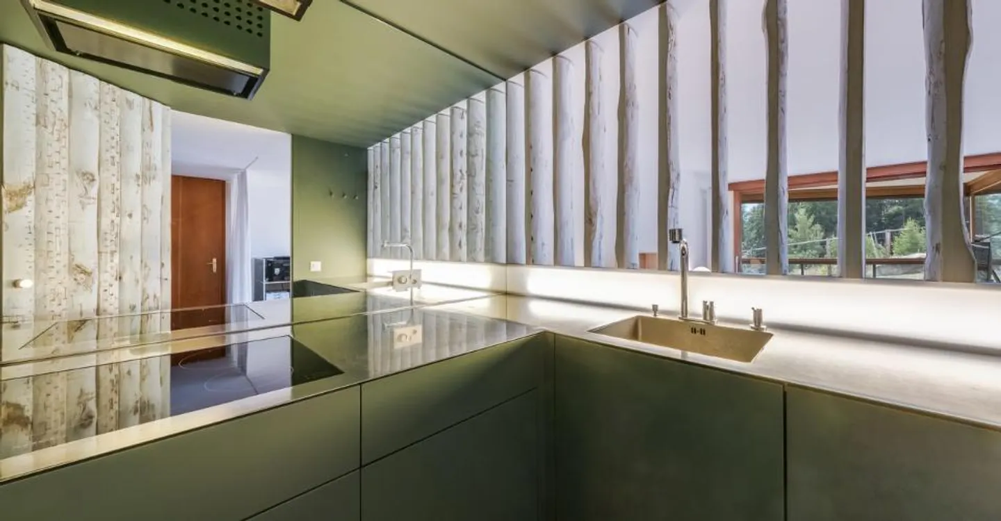 RENOVIERTES WOHNUNG - NAHE DEM ZENTRUM - UNVERBAUBARES AUSBLICK - EXKLUSIV - Foto 9 von 11