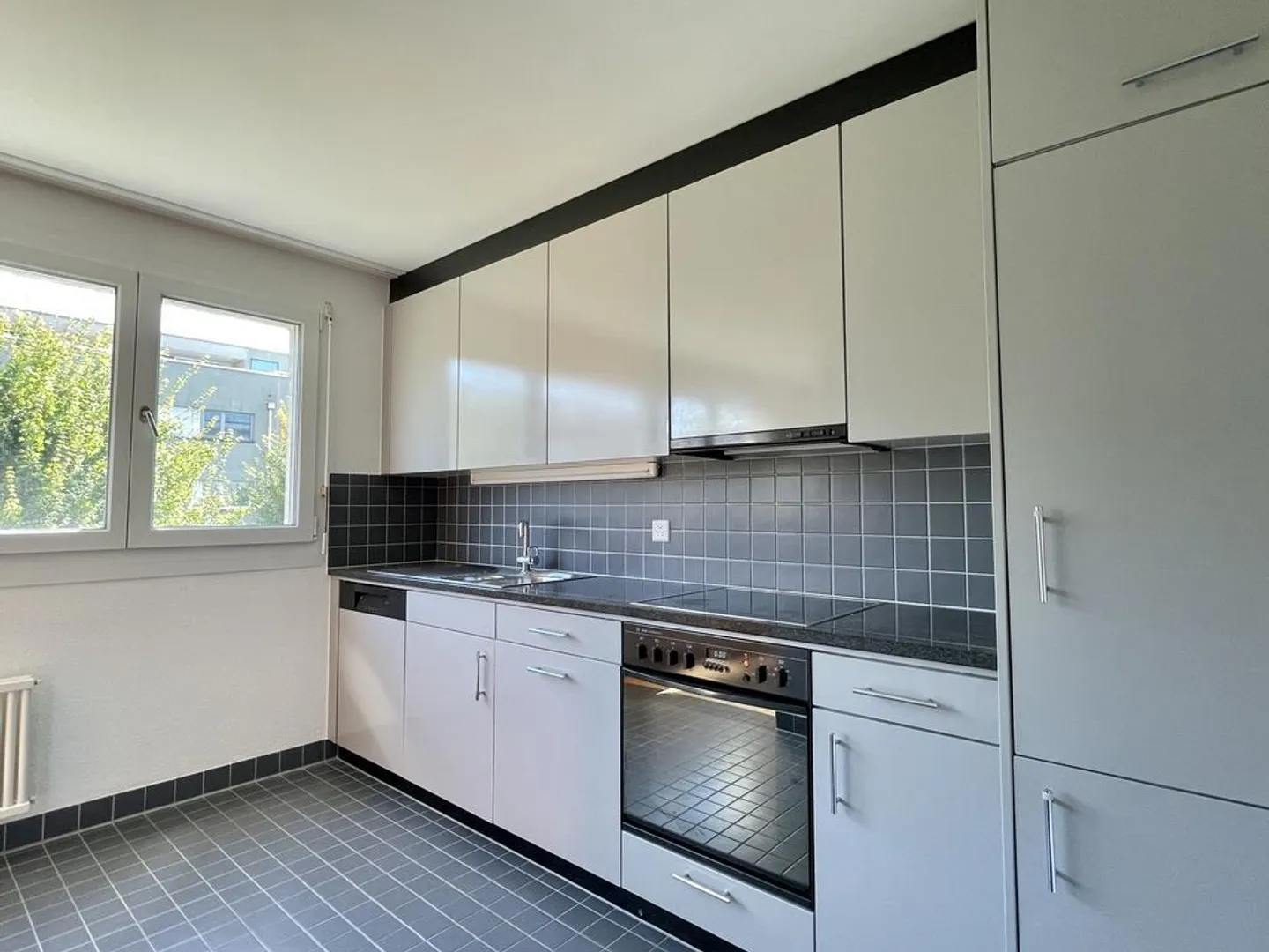 Ampio appartamento di 3.5 stanze in Rösslimattweg - Foto 6 di 9