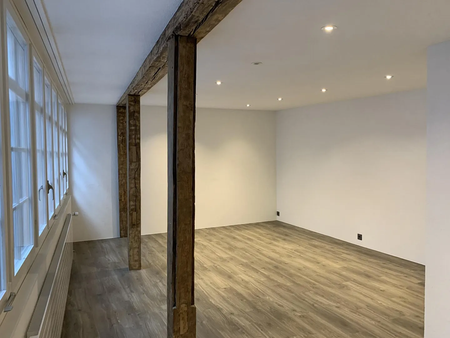 Appartamento 4.5 stanze in ottima posizione - Foto 4 di 11
