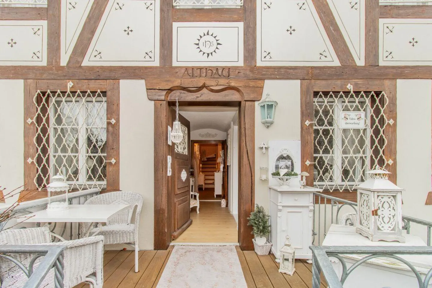 6.5-Room Maisonette in Historic Timber House - Photo 2 of 10