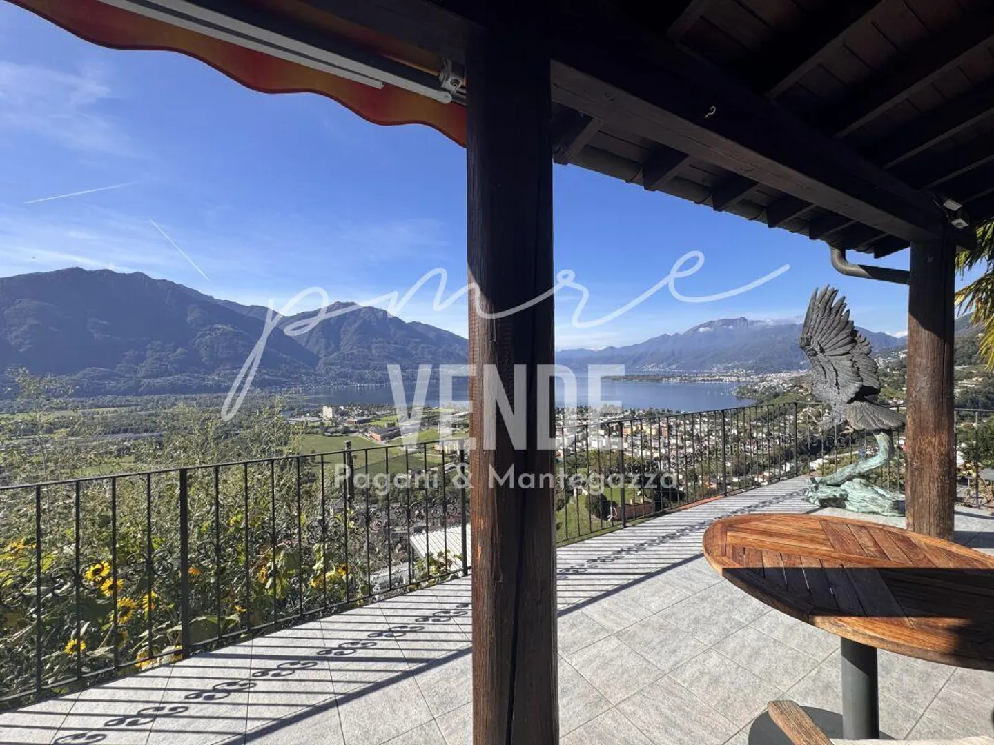 GORDOLA - MAISON (VACANCES) DE 5.5 PIÈCES AVEC VUE ÉMOUVANTE SUR LE LAC - Photo 1 sur 13