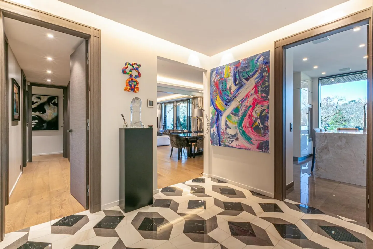 9-Zimmer-Wohnung - Foto 4 von 12