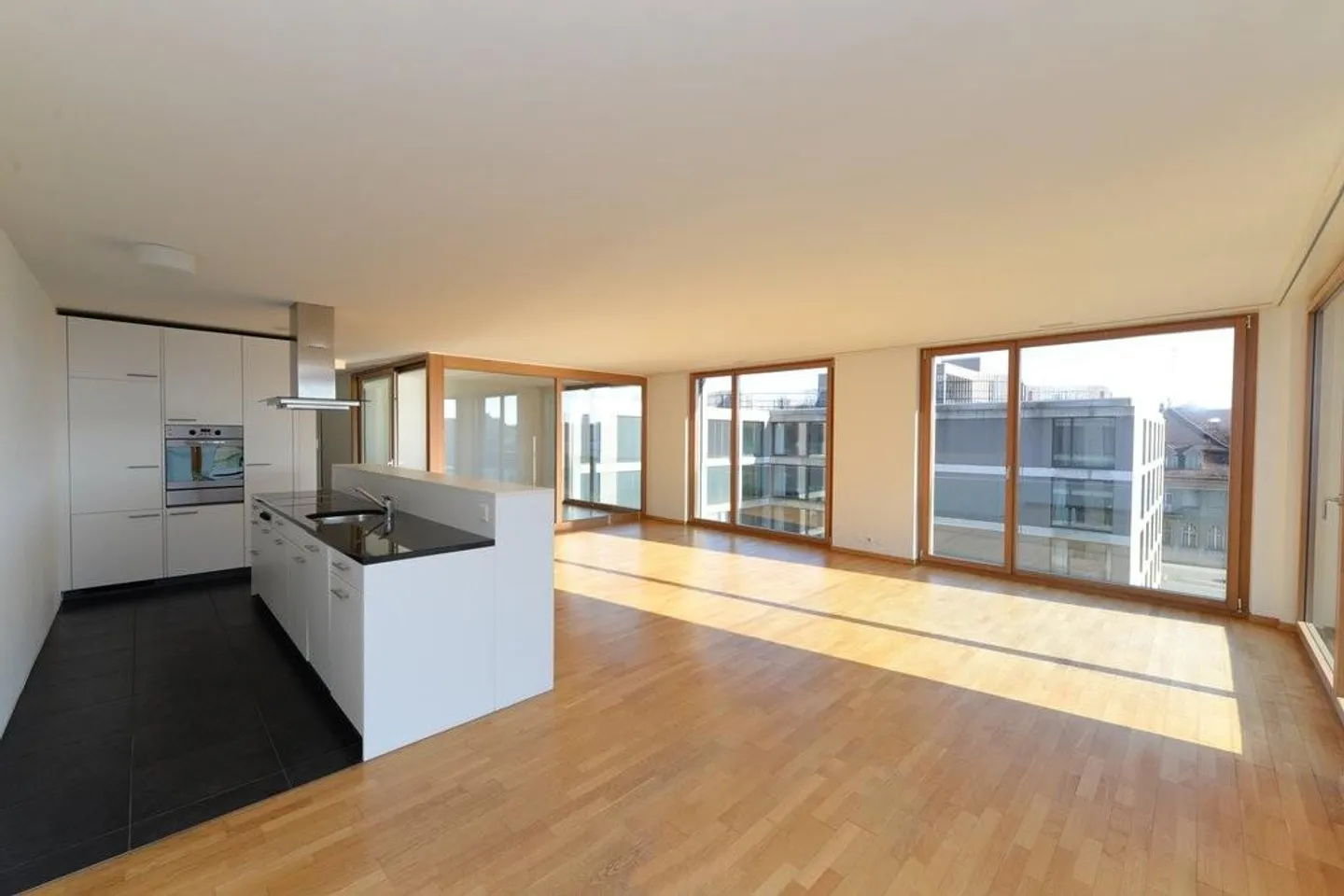 Moderne 4.5-Zimmerwohnung - Foto 7 von 11