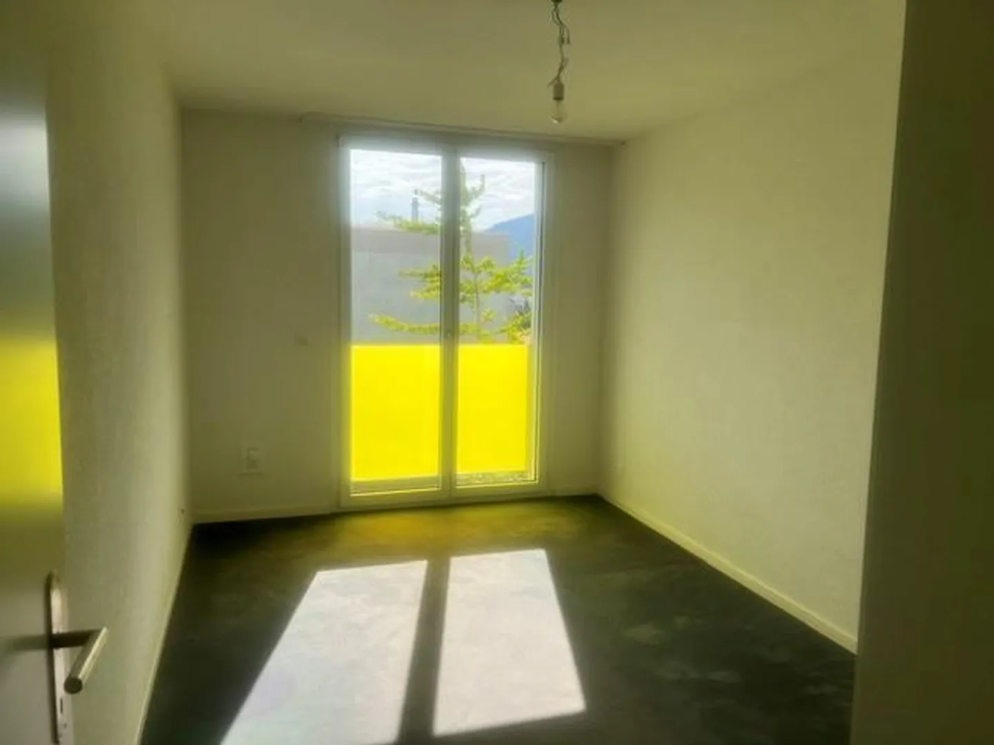 Magnifique appartement de 5,5 pièces au 1er étage à Ipsach au bord du lac de Bienne - Photo 15 sur 20