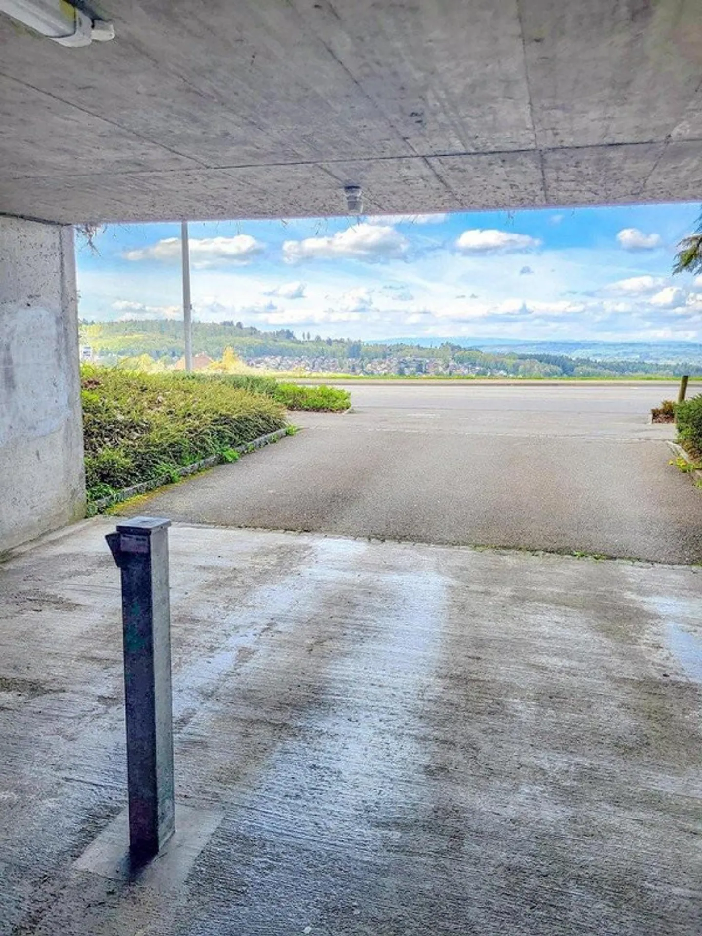 Parking space in Spiegel - Photo 2 of 2