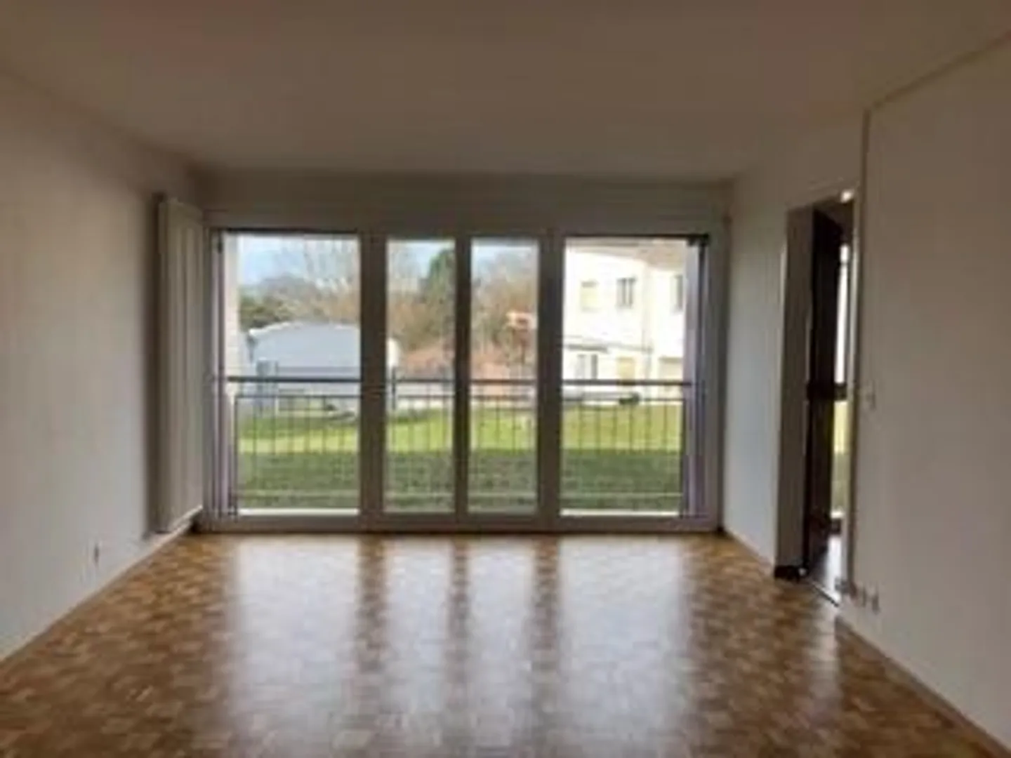 Helles Apartment in Grüner Umgebung - Foto 4 von 5