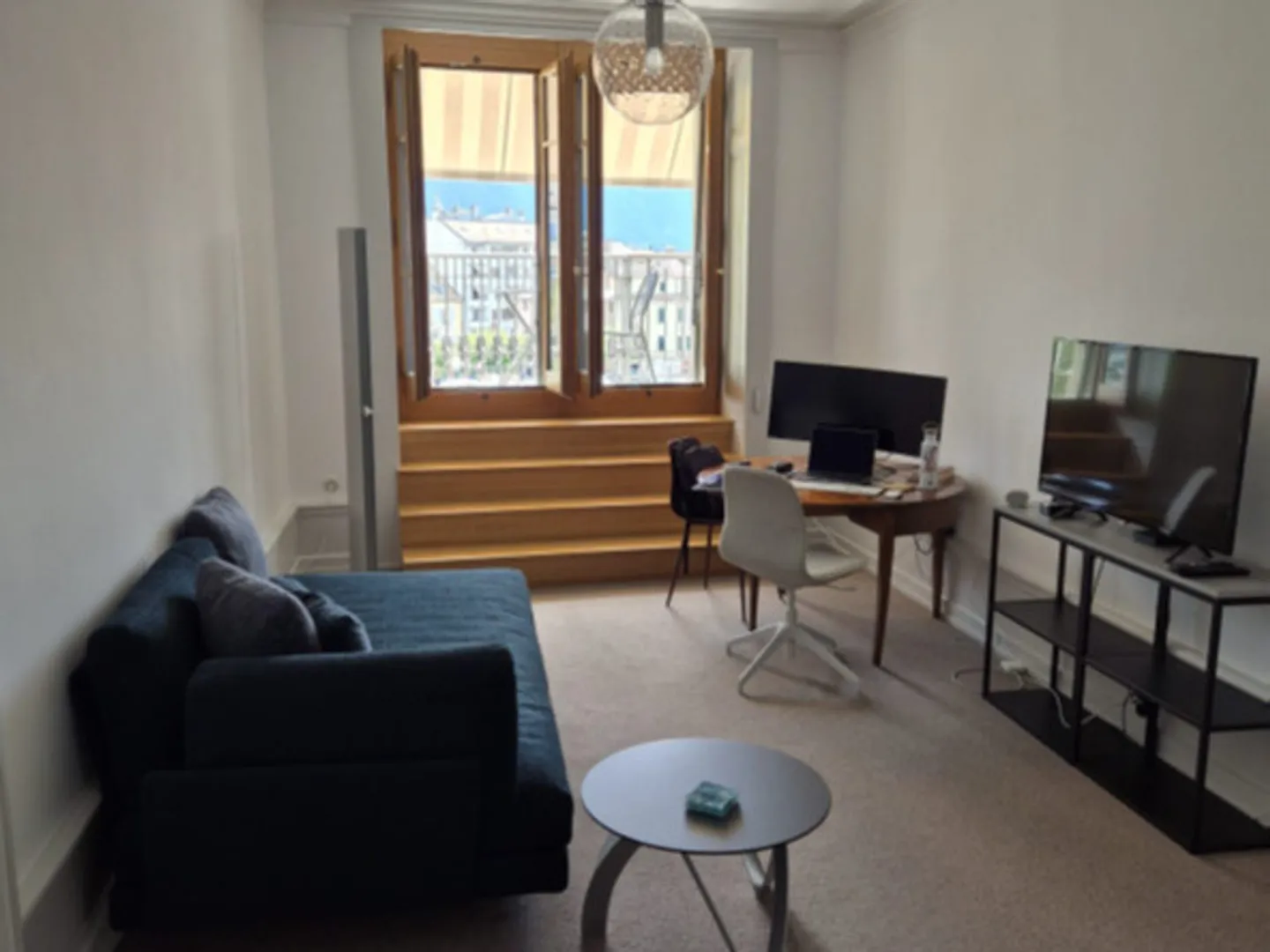 APPARTAMENTO 3 STANZE A VEVEY (VD), ARREDATO - Foto 2 di 9