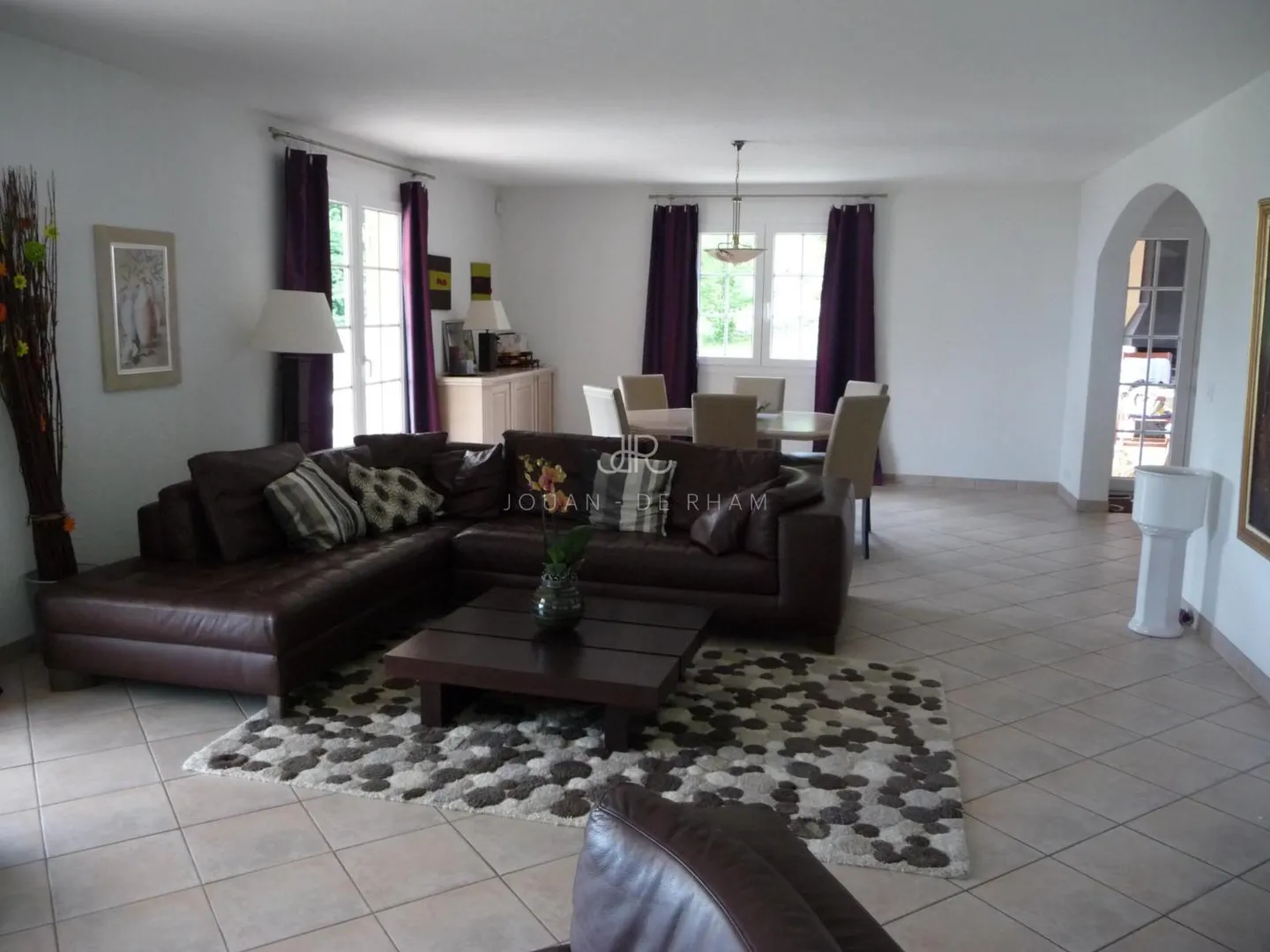 Villa con piscina e vista mozzafiato - Foto 5 di 7