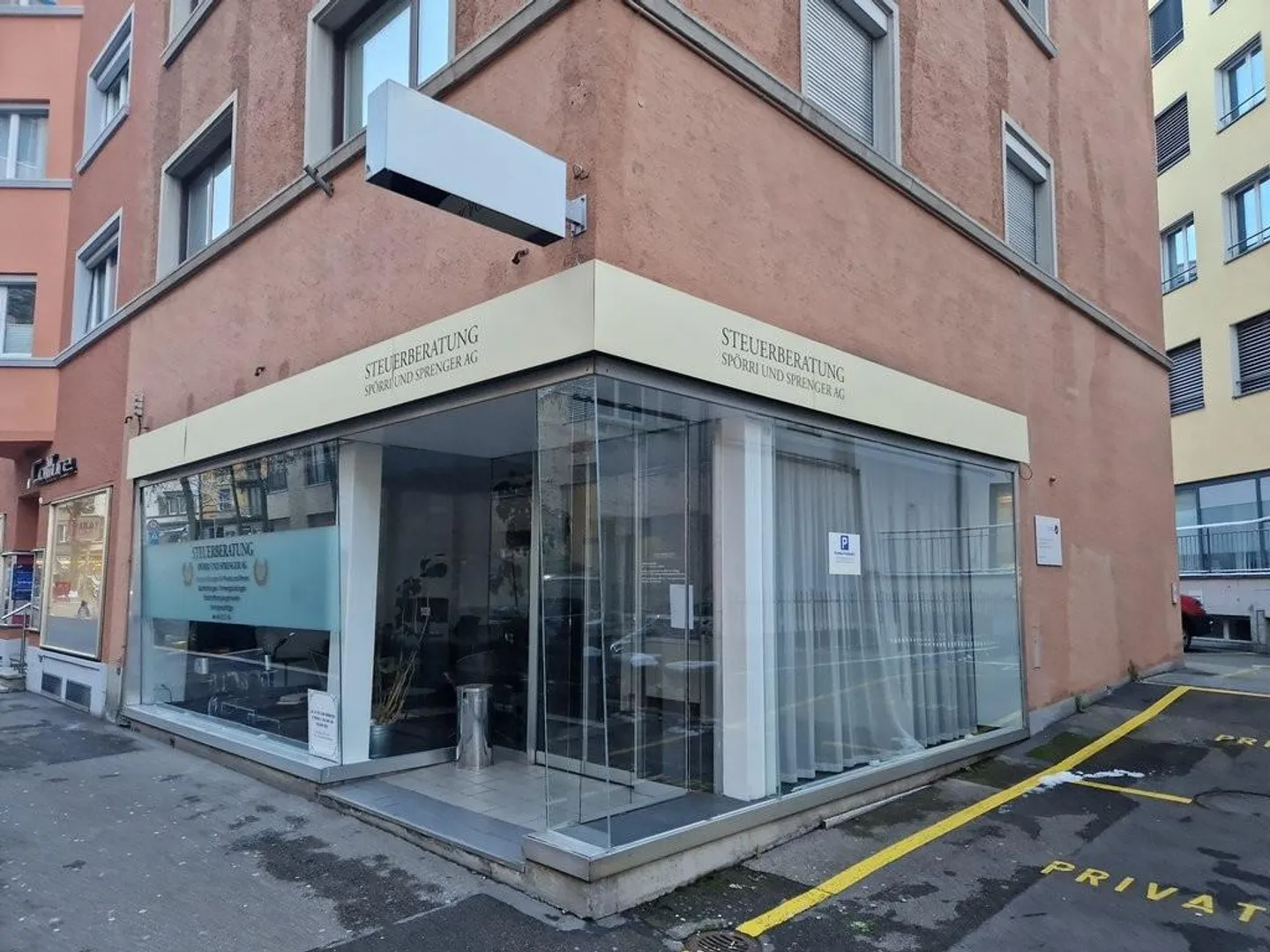 Heller Gewerberaum in Zürich - Foto 2 von 5