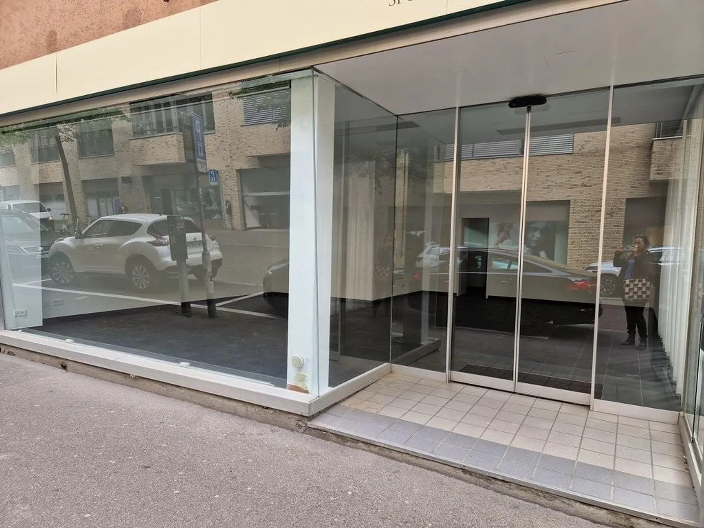 Heller Gewerberaum in Zürich - Foto 3 von 5