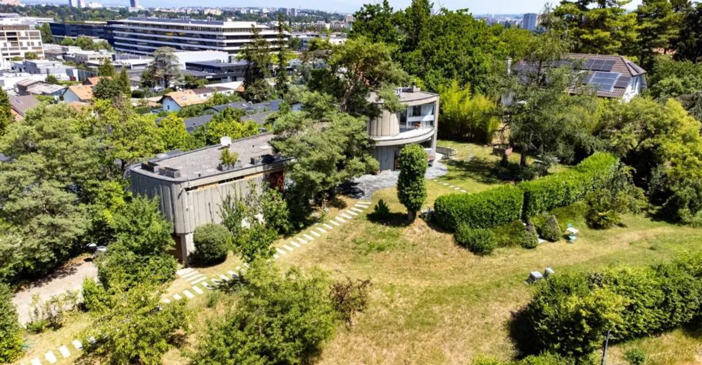 Villa d'inspiration Le Corbusier - Arare - Foto 2 von 9