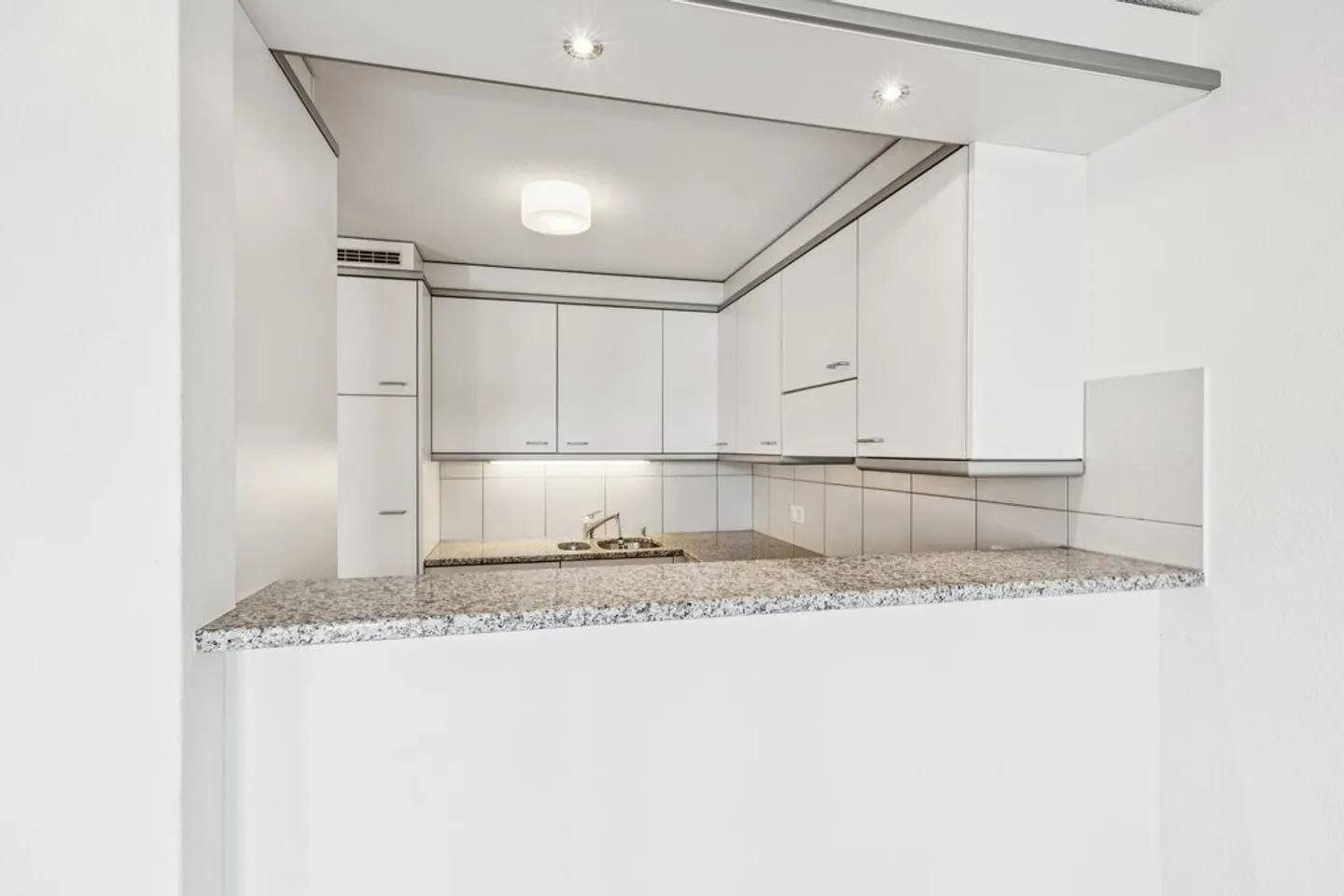 Moderne 3.5-Zimmerwohnung - Foto 5 von 10