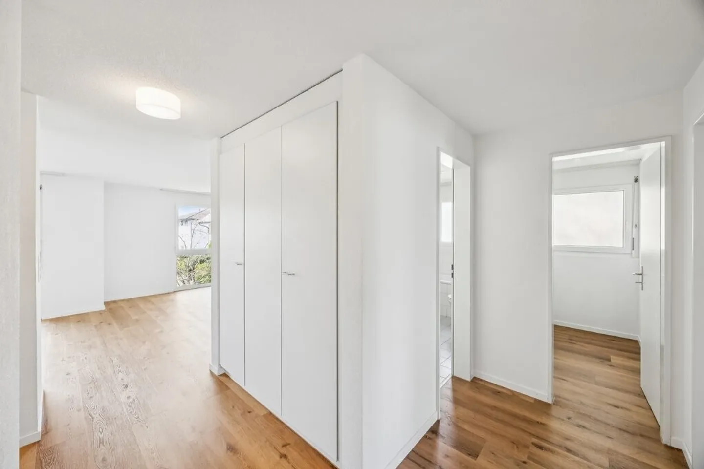 Moderne 3.5-Zimmerwohnung - Foto 8 von 10