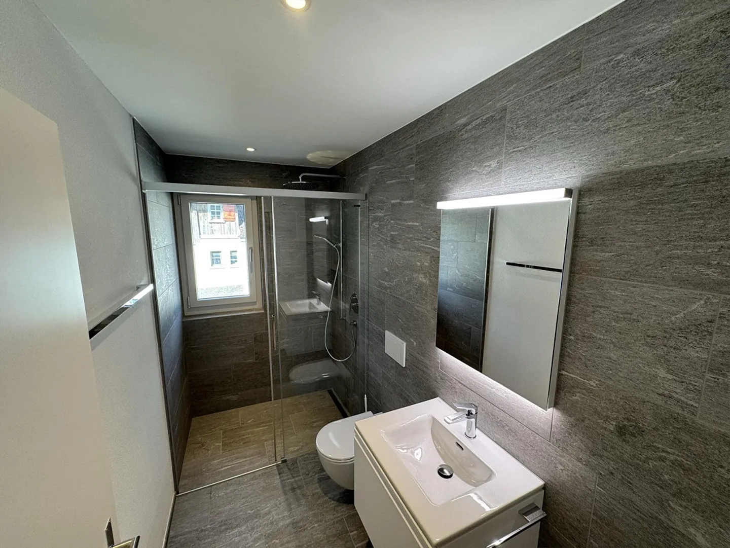 Appartement 4.5 pièces 1er étage - Photo 10 sur 13