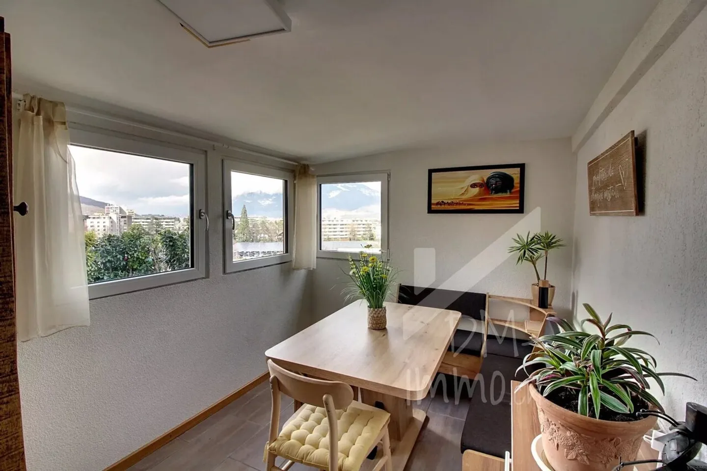 Petite maison rénovée - Choex près du centre - Photo 1 sur 8