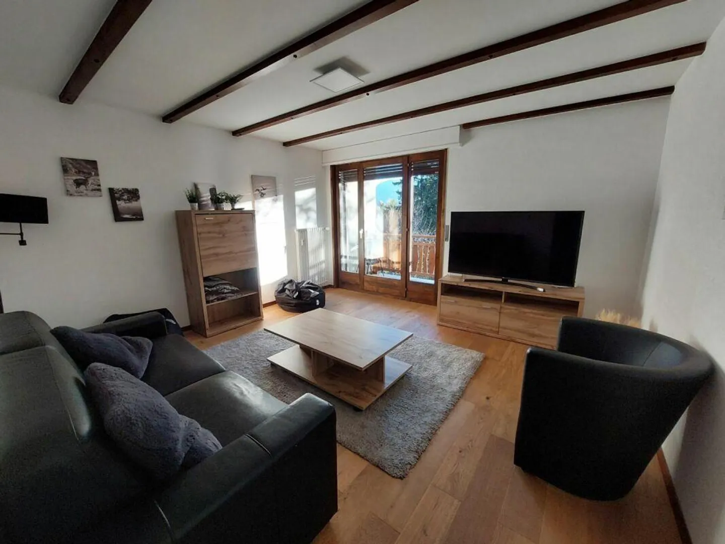 4.5-room apartment in Crans-Montana - Photo 1 of 10
