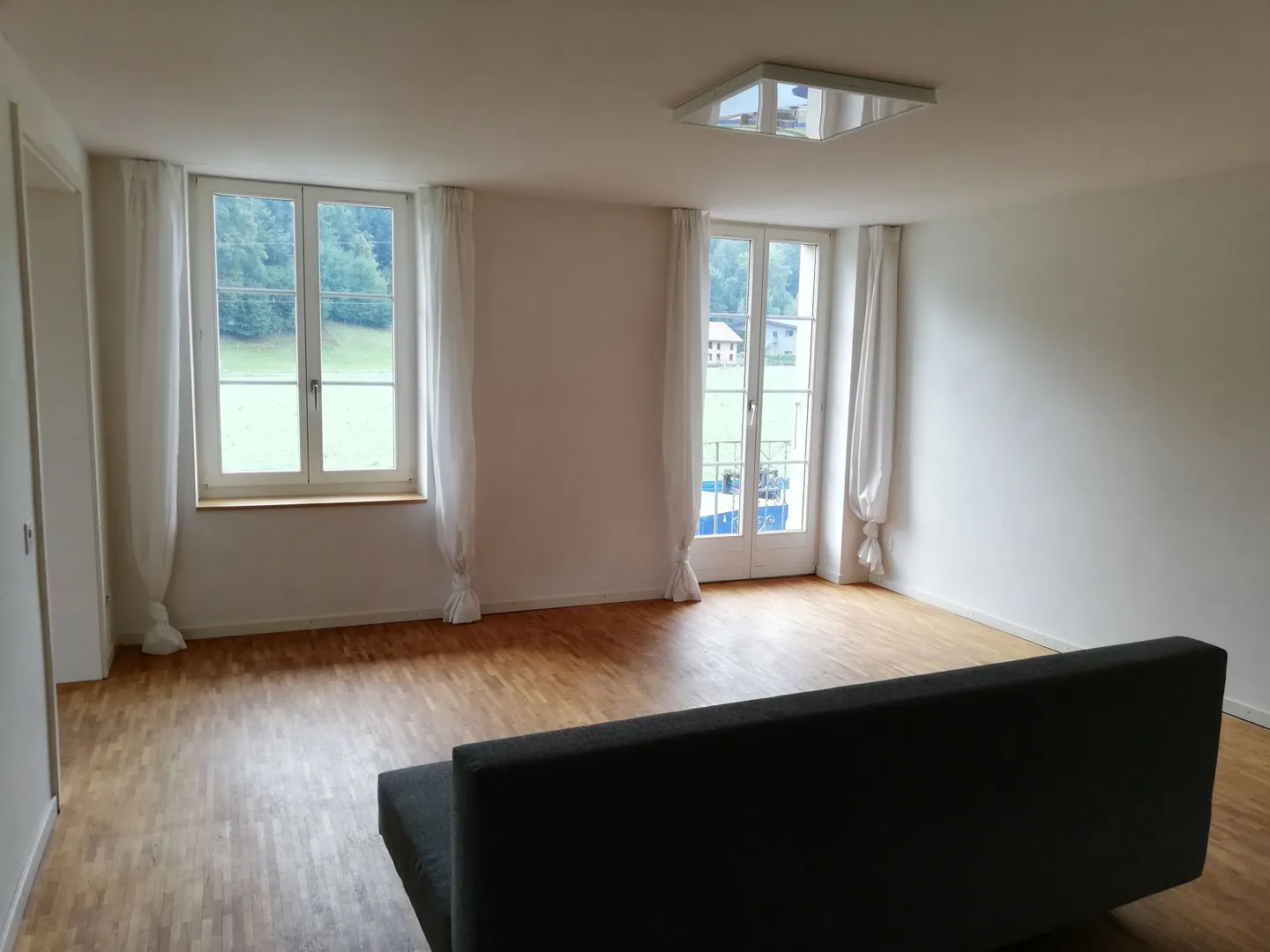 Charmante 2.5 Zimmer Wohnung - Foto 4 von 9