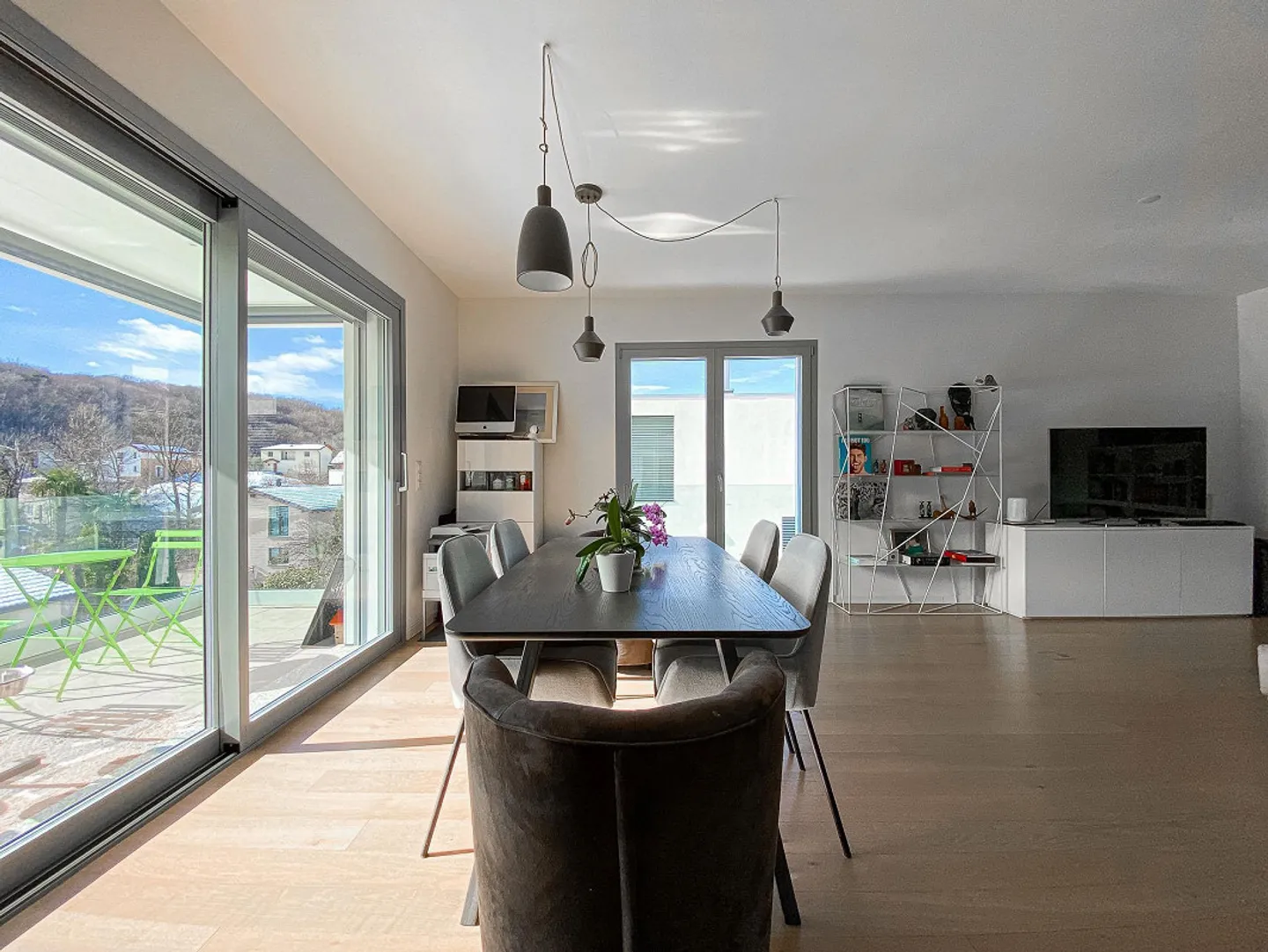 Large 2.5 rooms in the greenery of Lugaggia - Capriasca - Photo 1 of 6