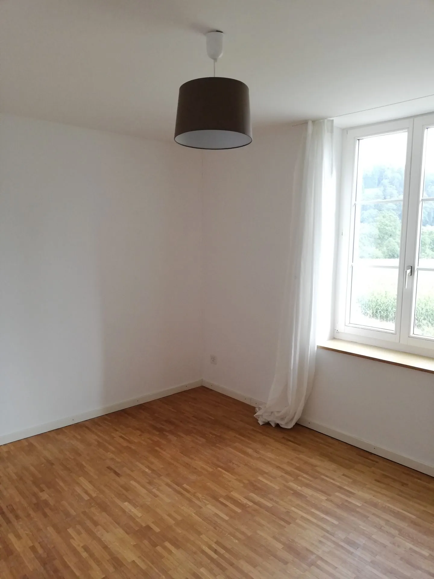 Charmante 2.5 Zimmer Wohnung - Foto 8 von 9