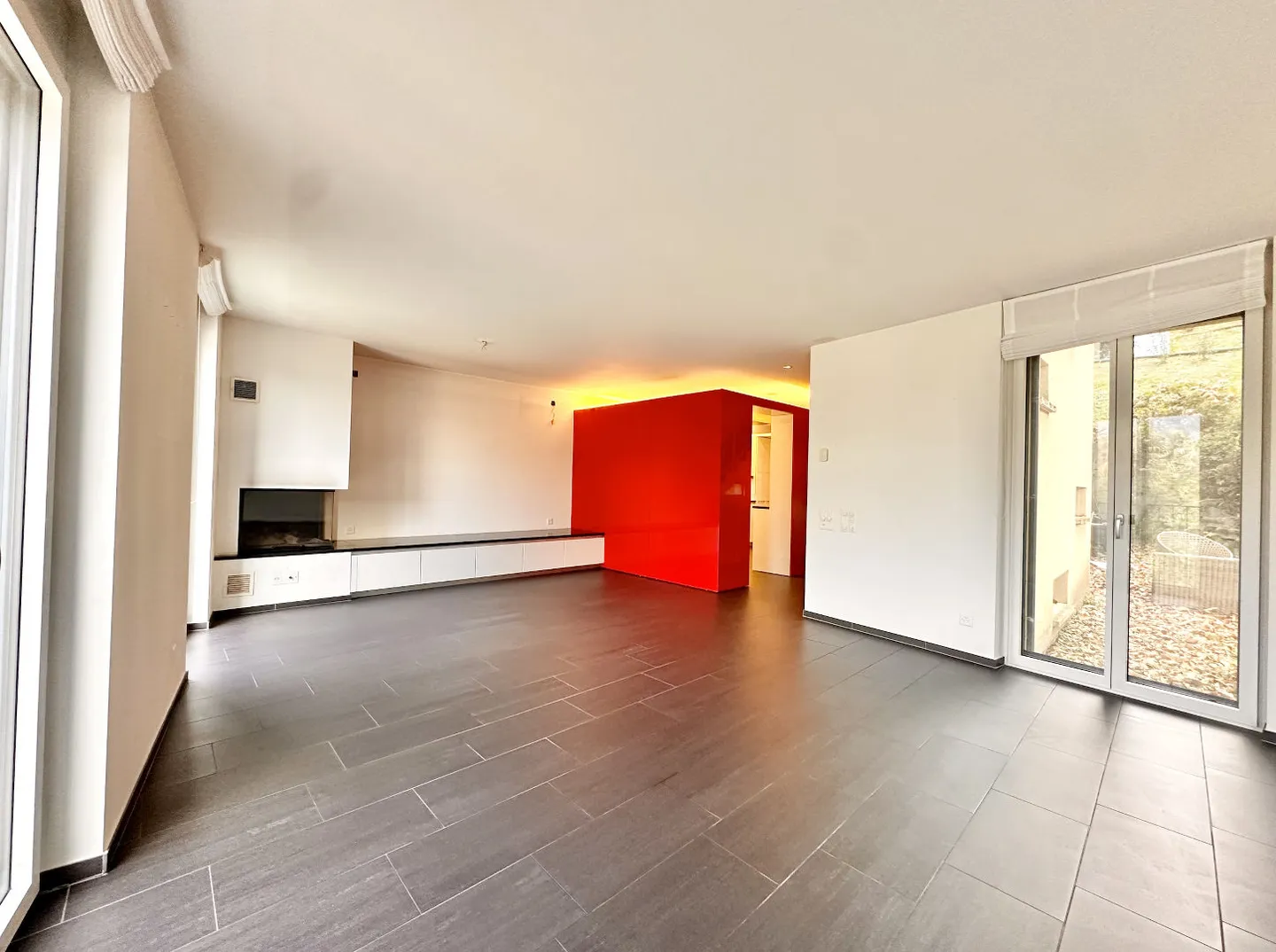 Independent Villa with Energy Efficiency and Private Garden - Quiet Residential Area near Lugano - Photo 3 of 13