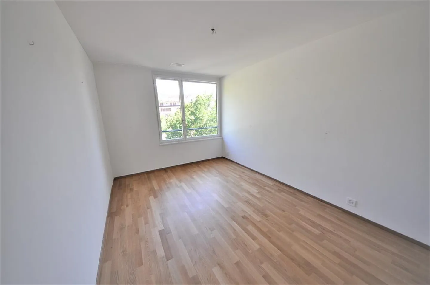 Bright and modern retirement apartment in Gelterkinden - Photo 3 of 7