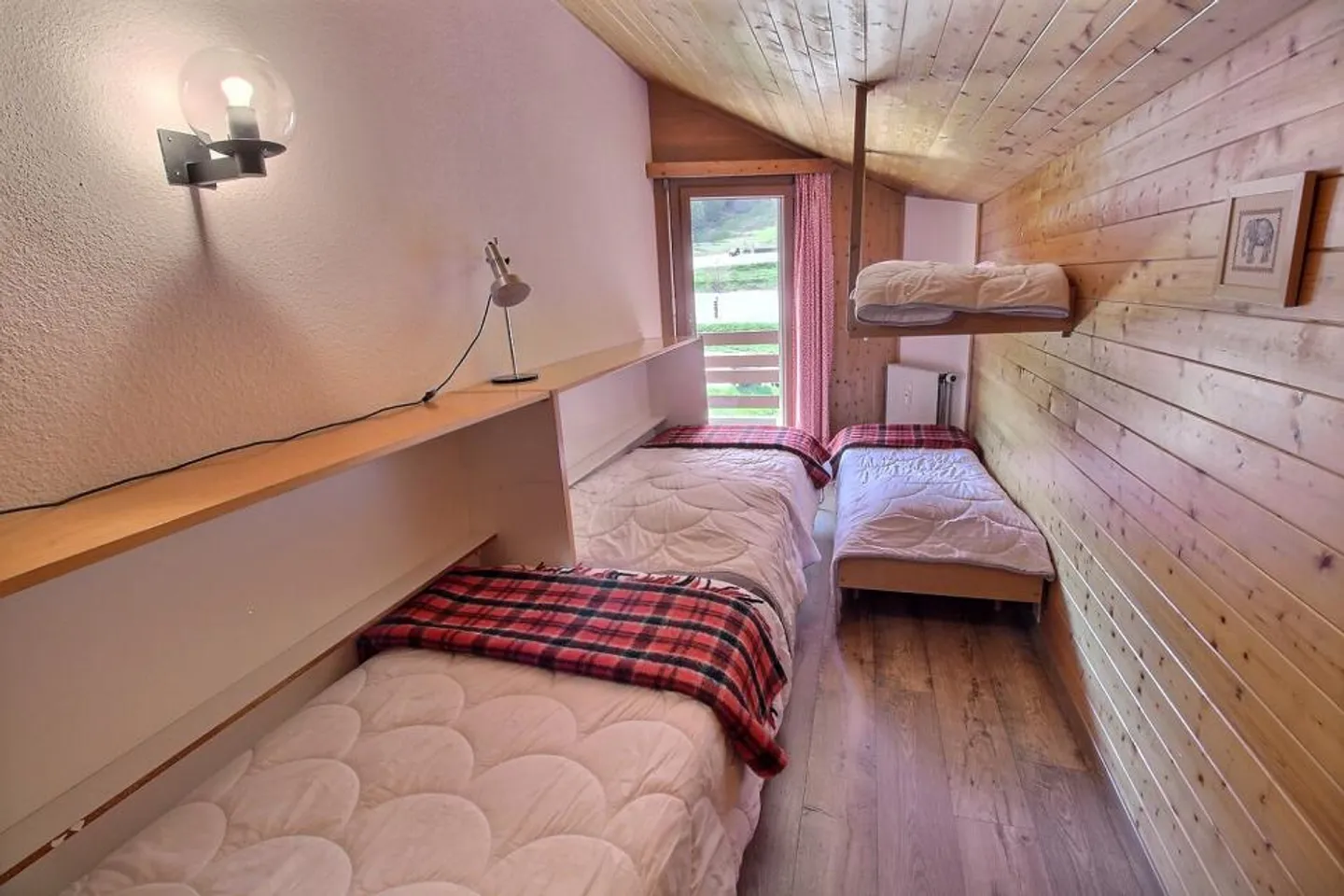 Appartement à louer par semaine dans le secteur des remontées mécaniques - Photo 6 sur 9