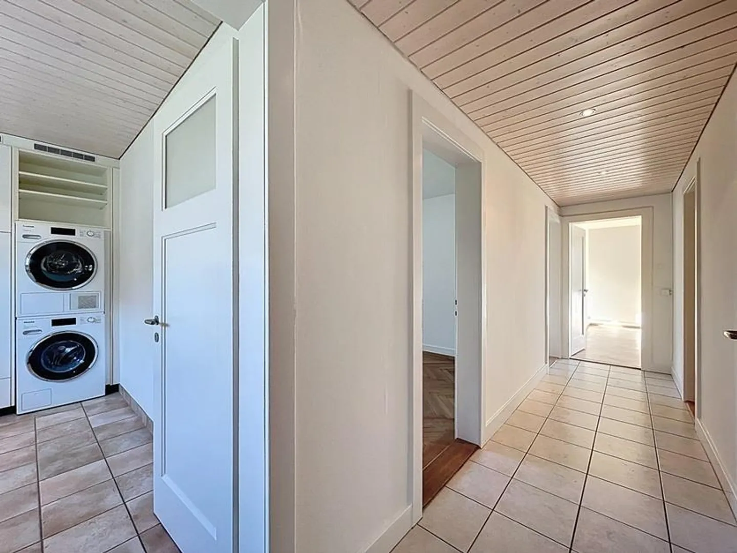 Bright, freshly renovated 3-room apartment in Küsnacht ZH - Photo 7 of 12