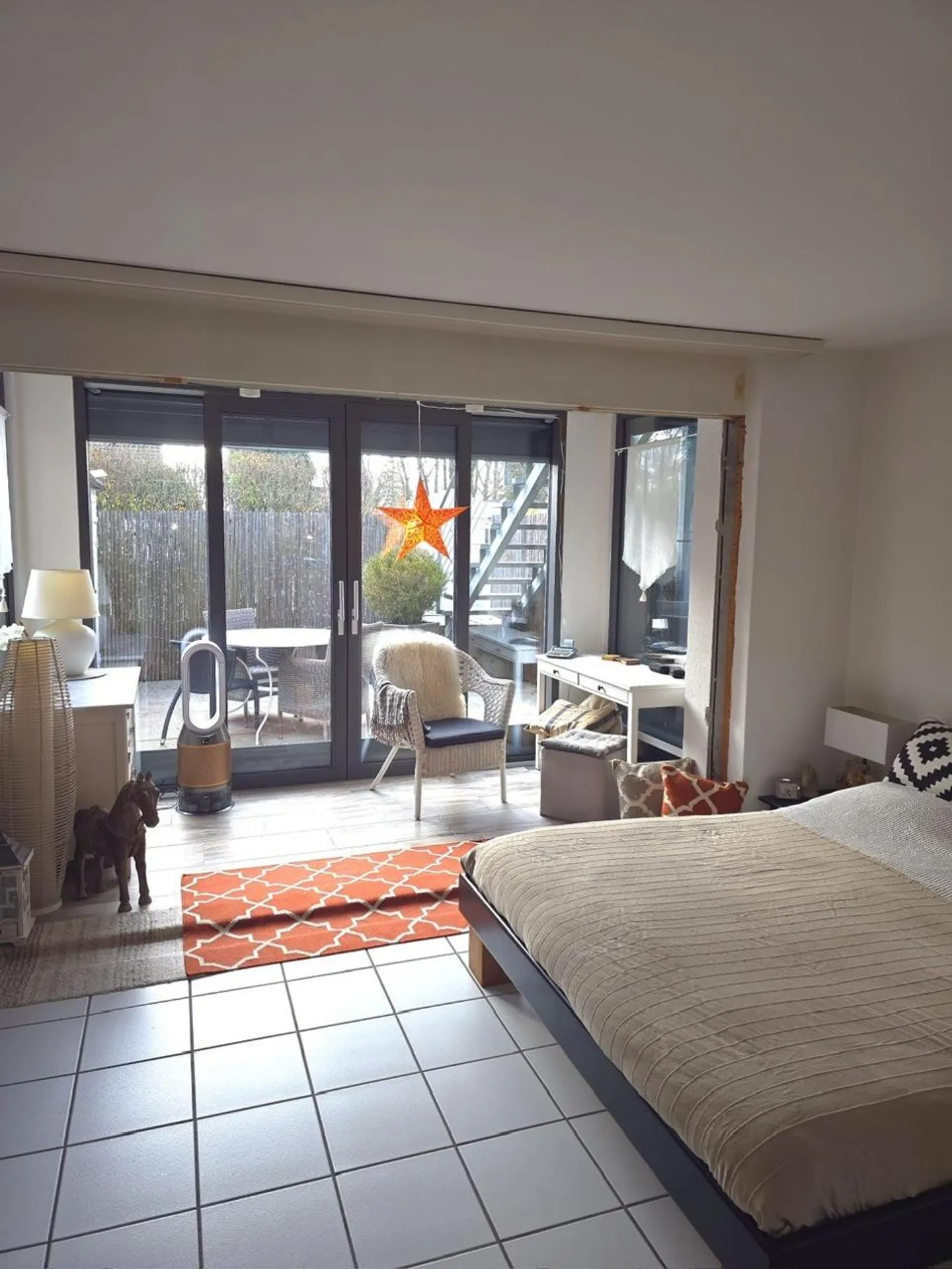 Corner Villa for Nature Lovers and Lake Neuchâtel - Photo 4 of 6