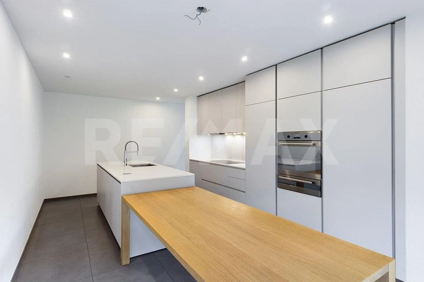 Villa moderne avec grand jardin également comme résidence secondaire - Photo 7 sur 13