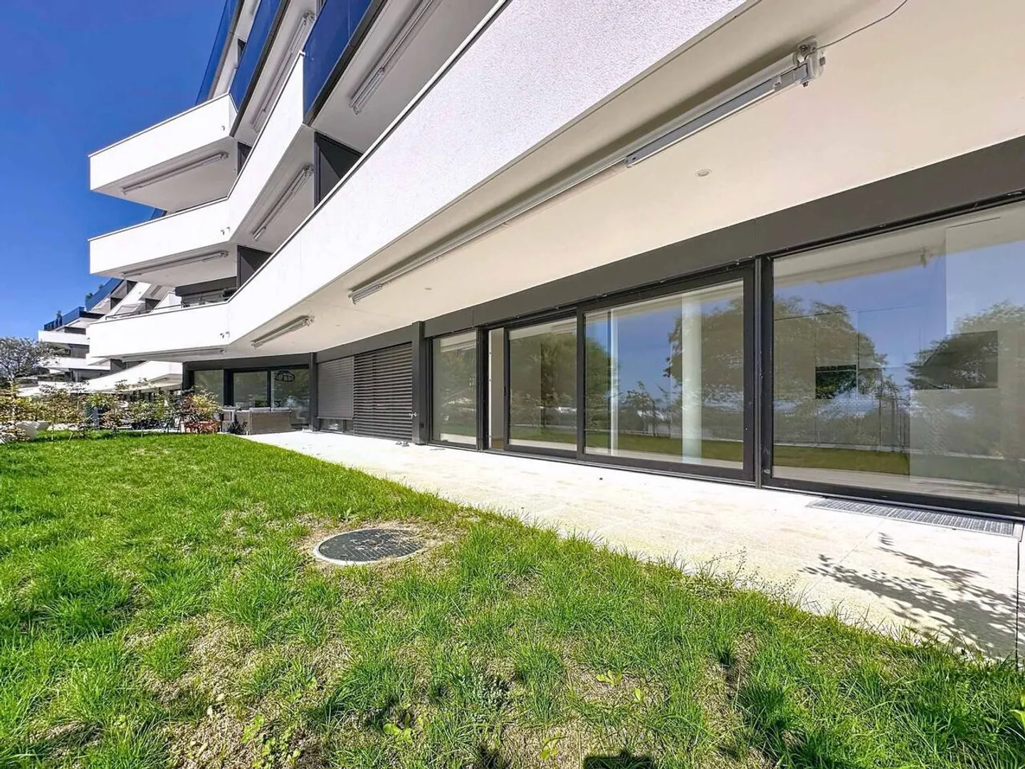 3.5 stanze di 120m2 con terrazze di 37m2 e giardino privato di 51m2 - Foto 9 di 13