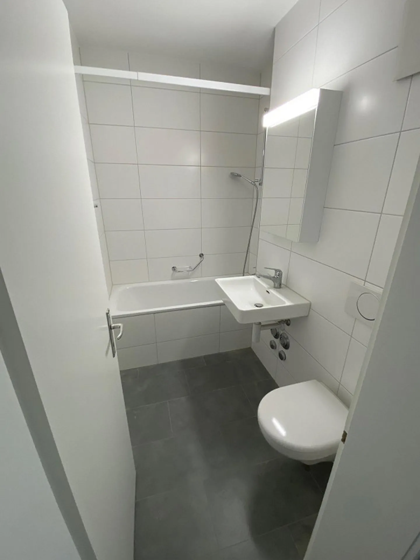 Appartement 2 ½ pièces au rez-de-chaussée ! - Photo 5 sur 6