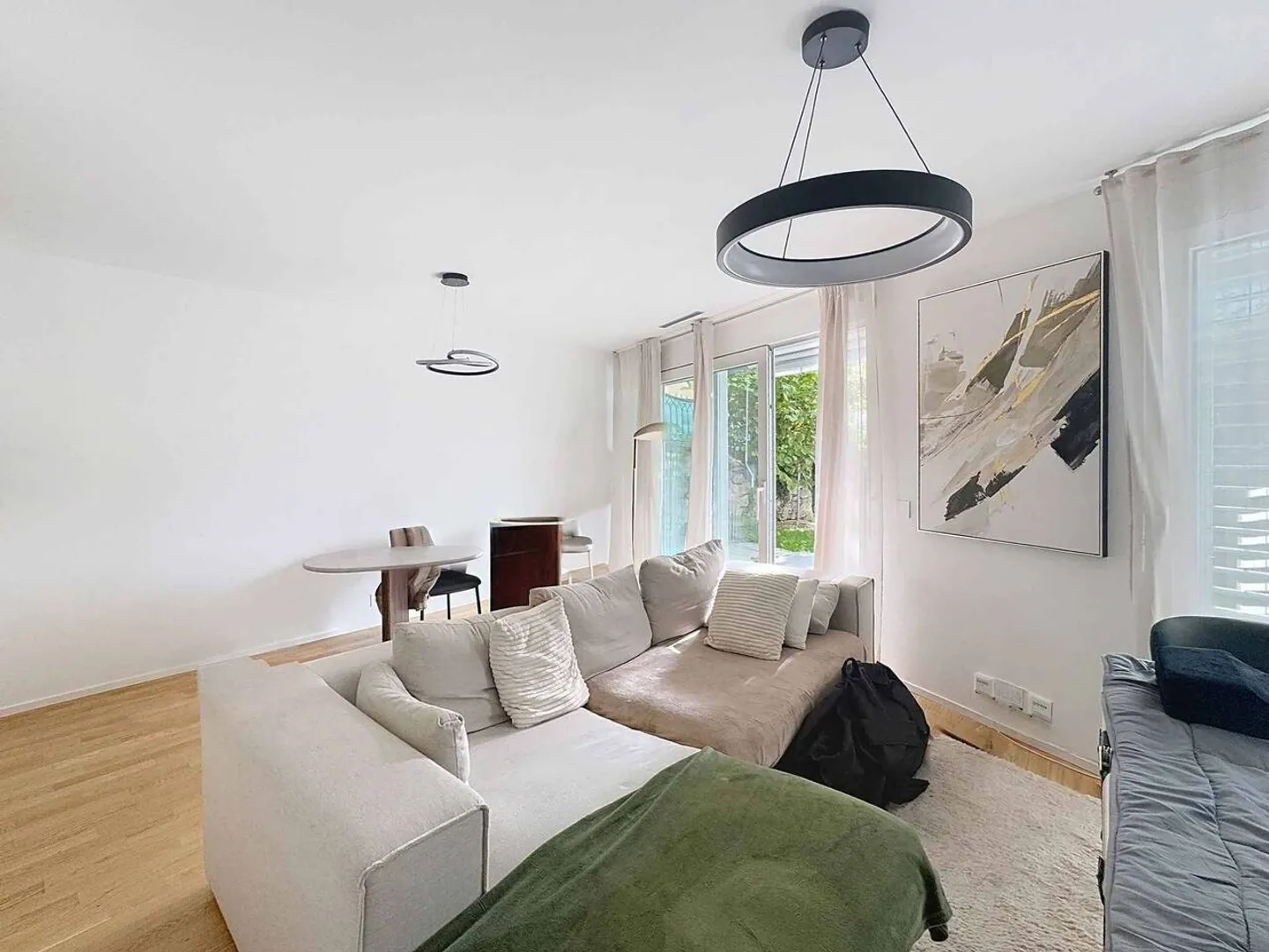 2.5 p récent avec terrasse et jardin - Photo 4 sur 8